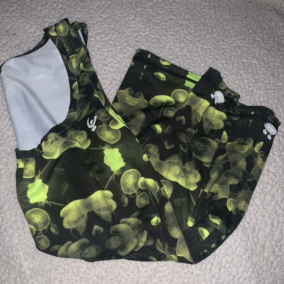 Freddy Tops - **** SOLD ***** Siz NWOT Freddy 🏋️♀️ shirt
